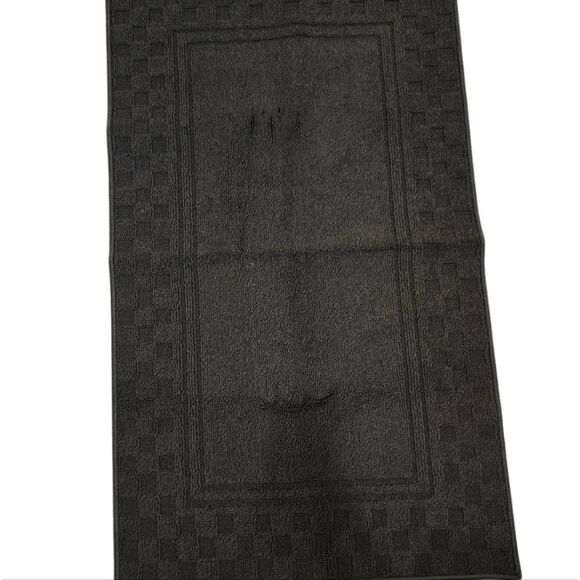 Juicy Couture Home Stain Resistant Accent Rug - Picture 2 of 6